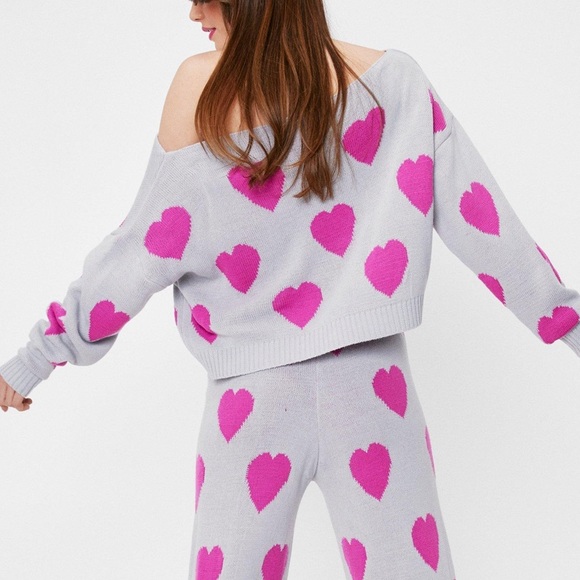 Nasty Gal Knitted Heart Off the Shoulder Sweater - Picture 6 of 7